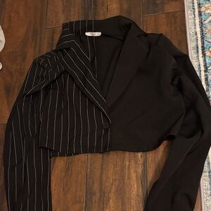 Black Pinstripe Cropped Blazer with puff sleeves!!